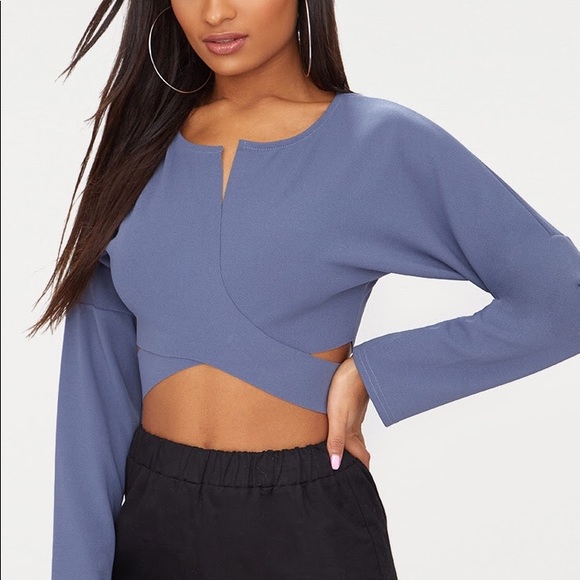 PrettyLittleThing Tops - Long Sleeve Crop Top